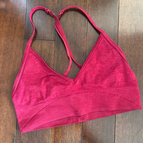 Lululemon sports bra - Picture 2 of 3